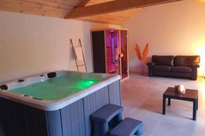 Magnifique maison ardennaise avec Sauna & Jacuzzi Houffalize